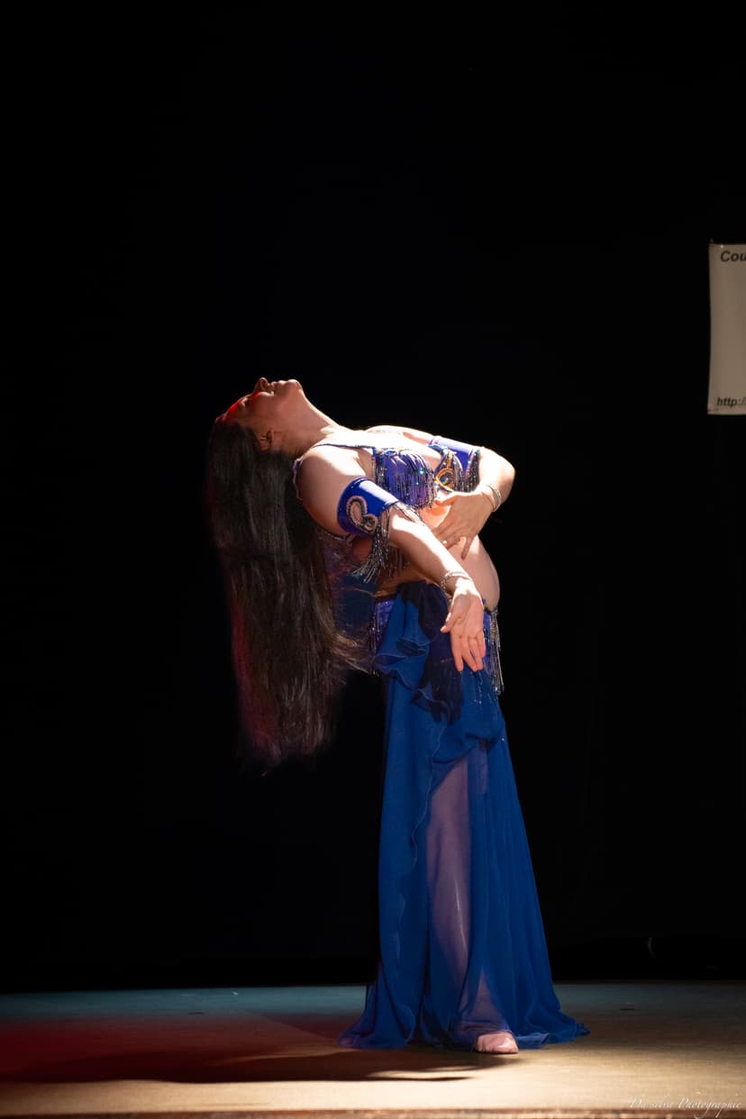 animation danseuse pour restaurant bouches du rhône, var, paca, cote d'azur